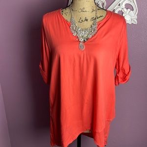 NWT Beautiful Escapada Coral Top Size M